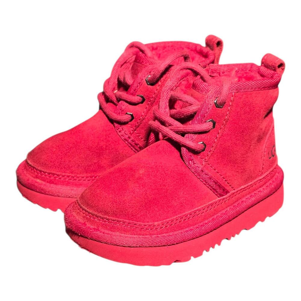 UGG Neumel II Kids Classic Boot Red Suede Size 7‎ Youth – Genuine Sheepskin